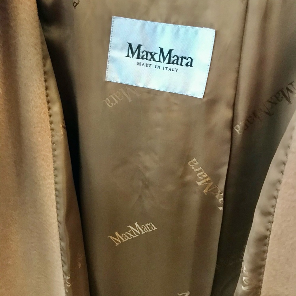 MaxMara Rialto Camel Hair Wrap Coat - Picture 3 of 3